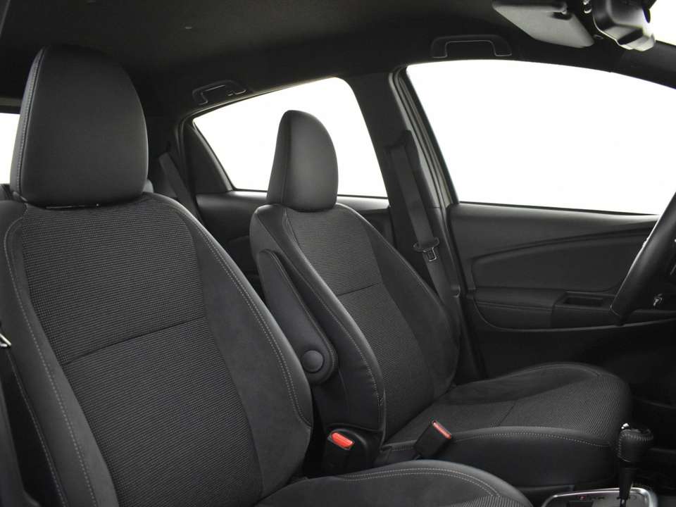 Toyota Yaris - Imagem 3