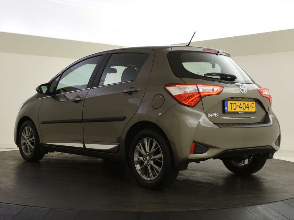 Toyota Yaris - Imagem 6