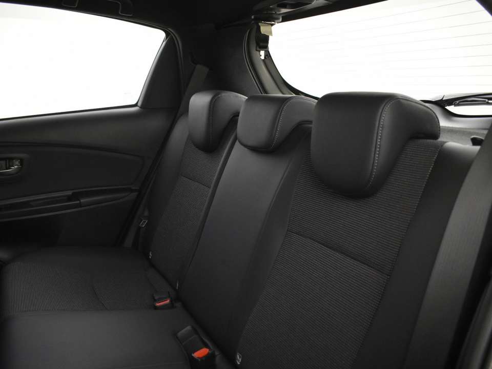 Toyota Yaris - Imagem 12