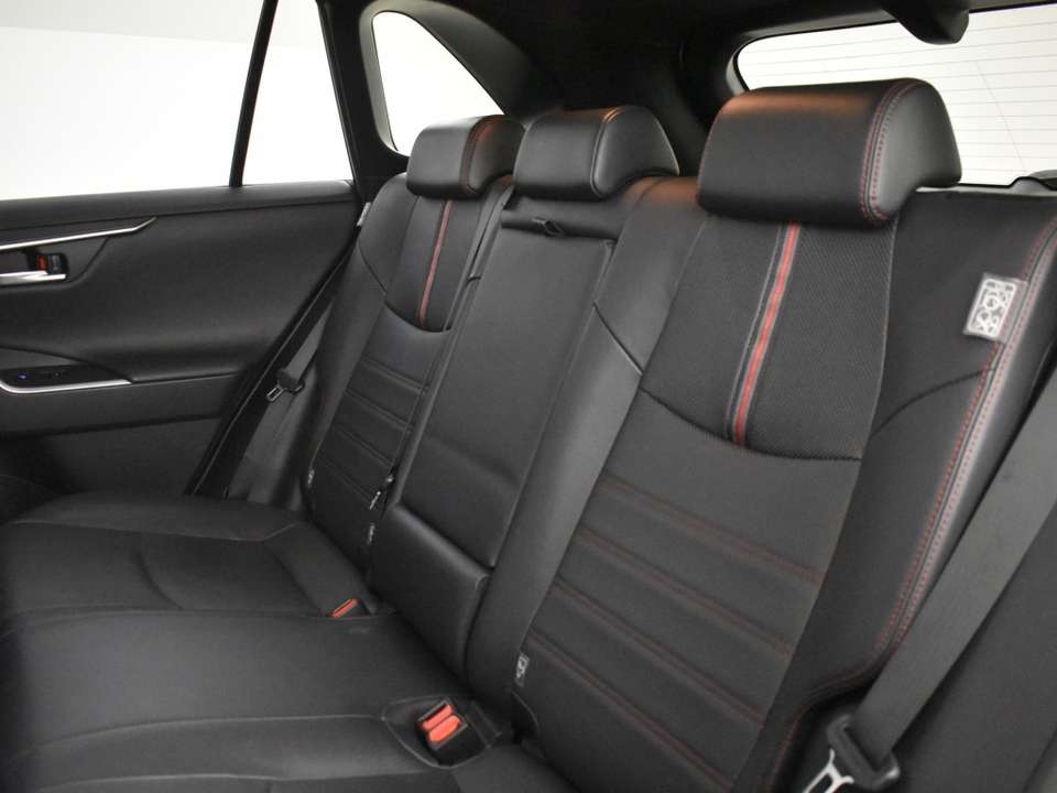Toyota RAV 4 - Imagem 12