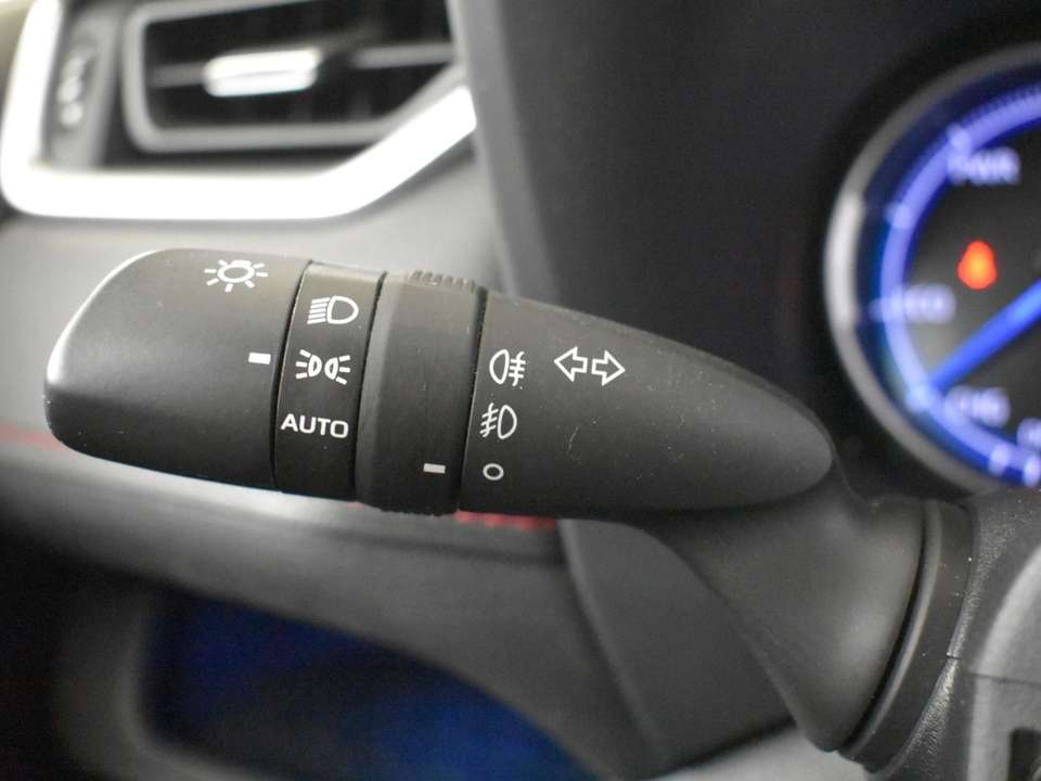 Toyota RAV 4 - Imagem 16