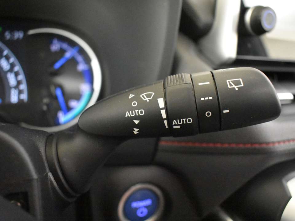 Toyota RAV 4 - Imagem 18