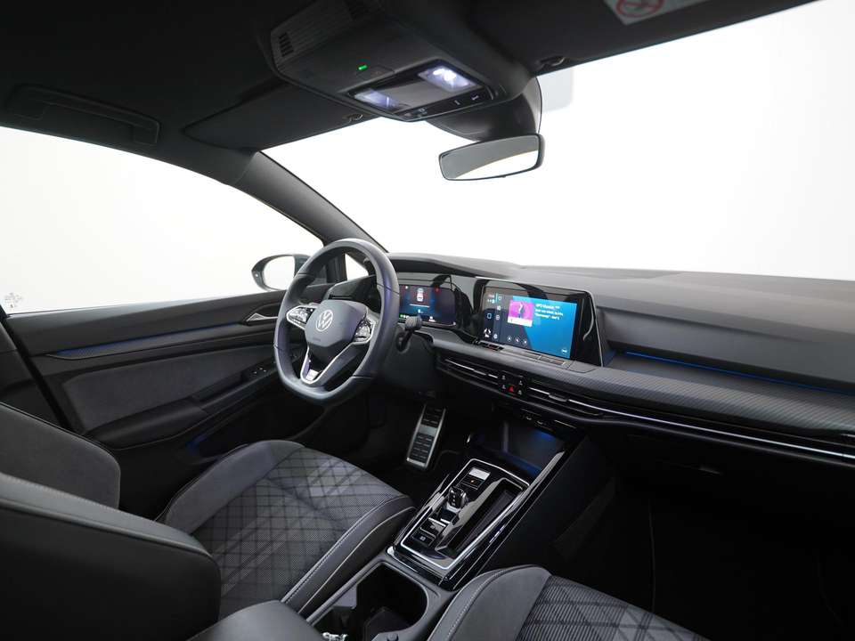 Volkswagen Golf - Imagem 2