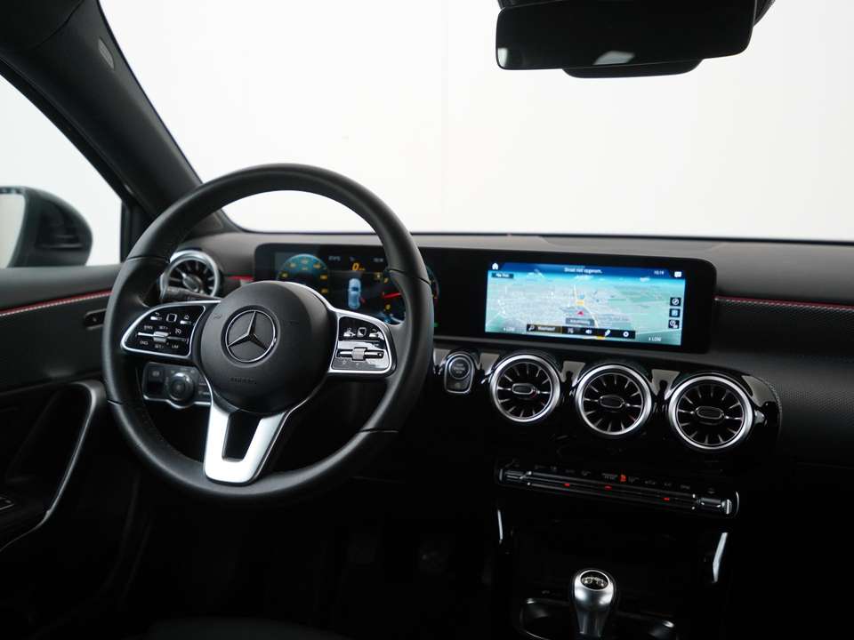 Mercedes-Benz A 160 - Imagem 5