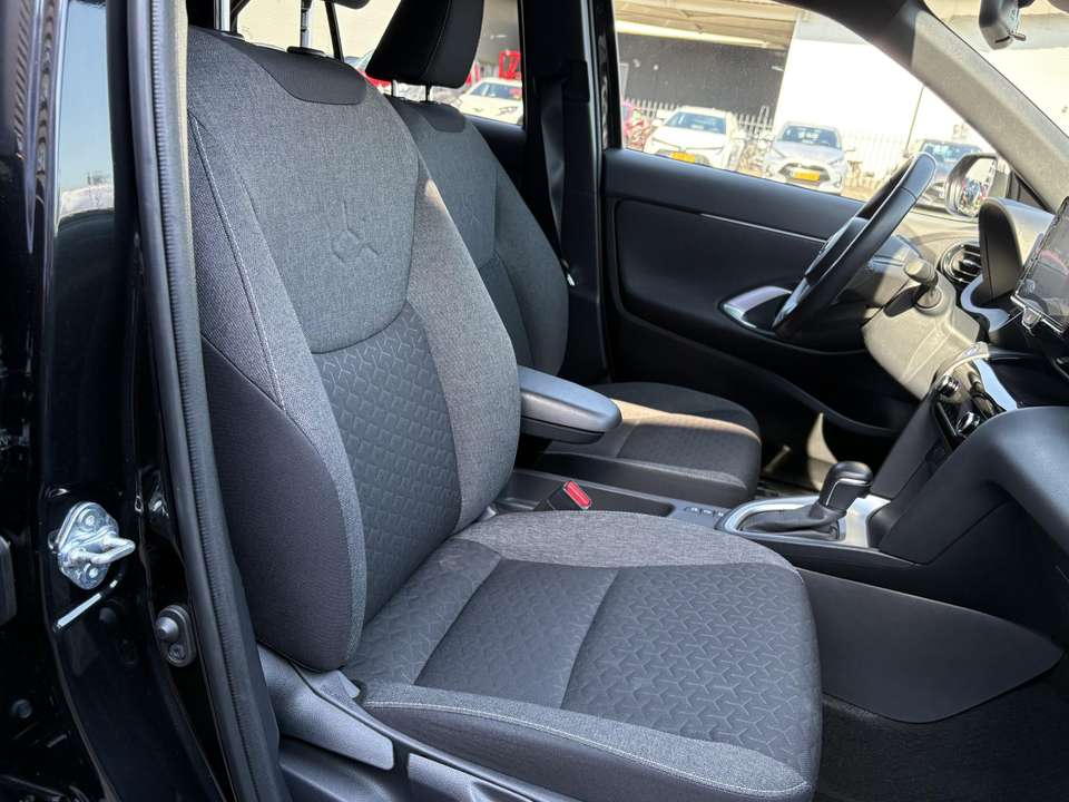 Toyota Yaris Cross - Imagem 12