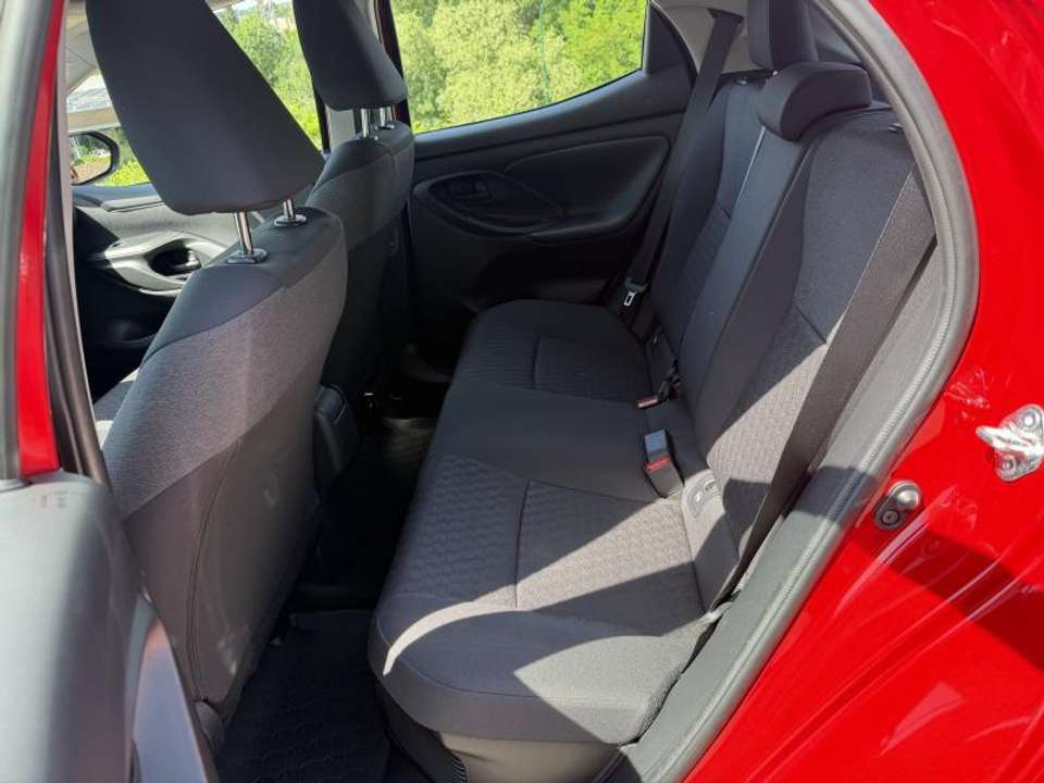 Toyota Yaris - Imagem 13