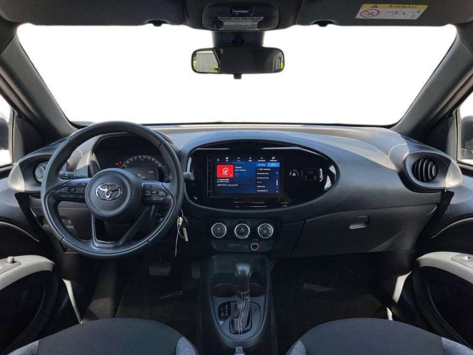 Toyota Aygo X - Imagem 9