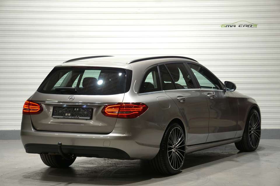 Mercedes-Benz C 180 - Imagem 2