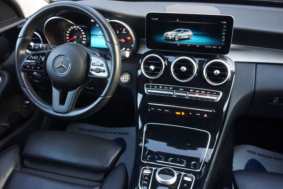 Mercedes-Benz C 180 - Imagem 6