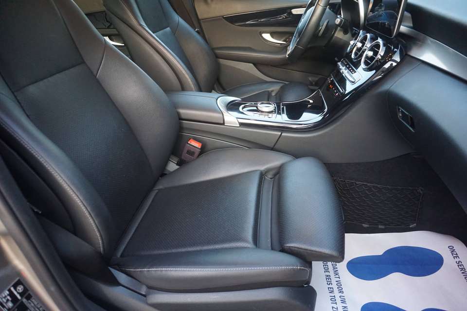 Mercedes-Benz C 180 - Imagem 8