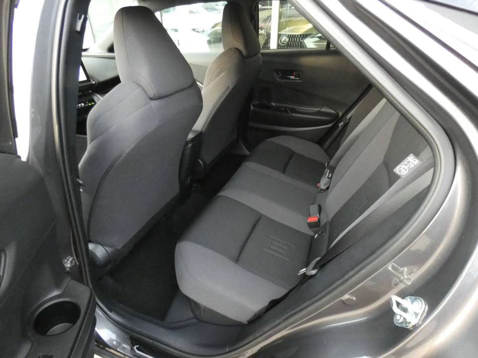 Toyota C-HR - Imagem 12