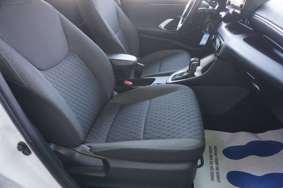 Toyota Yaris - Imagem 8