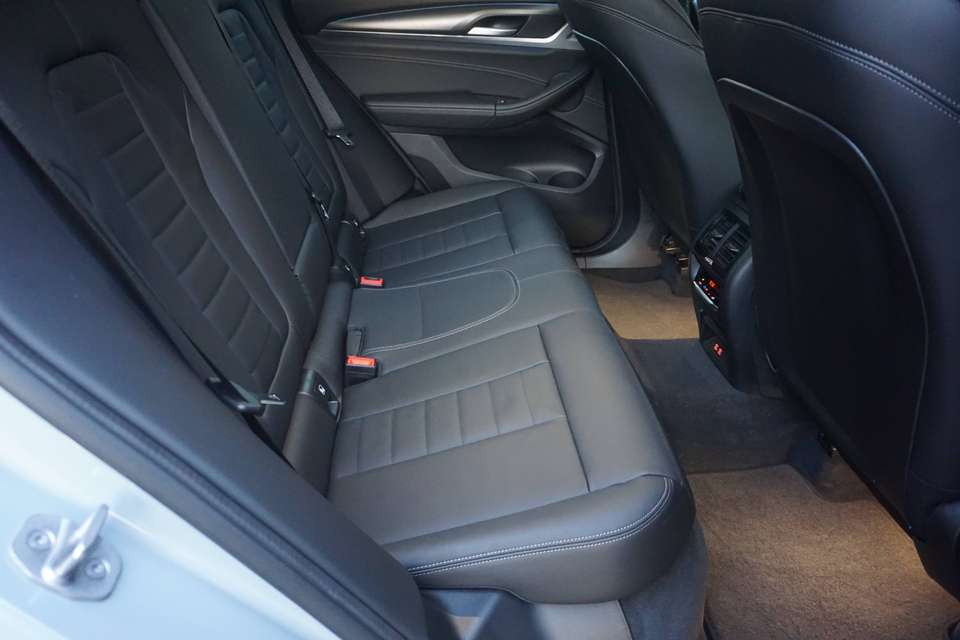 BMW X3 - Imagem 10