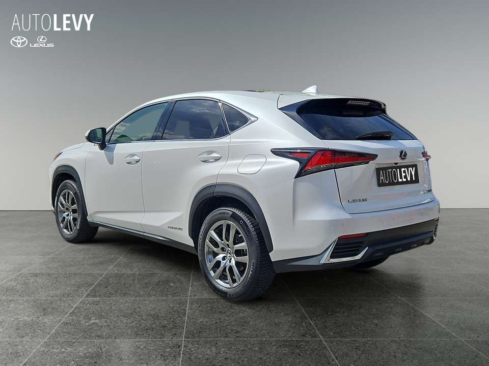 Lexus NX 300 - Imagem 4