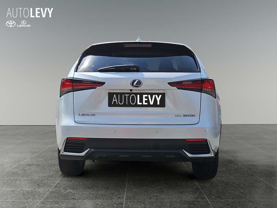 Lexus NX 300 - Imagem 5
