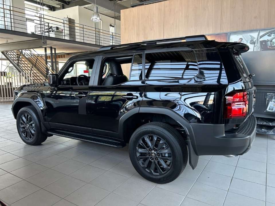Toyota Land Cruiser - Imagem 6