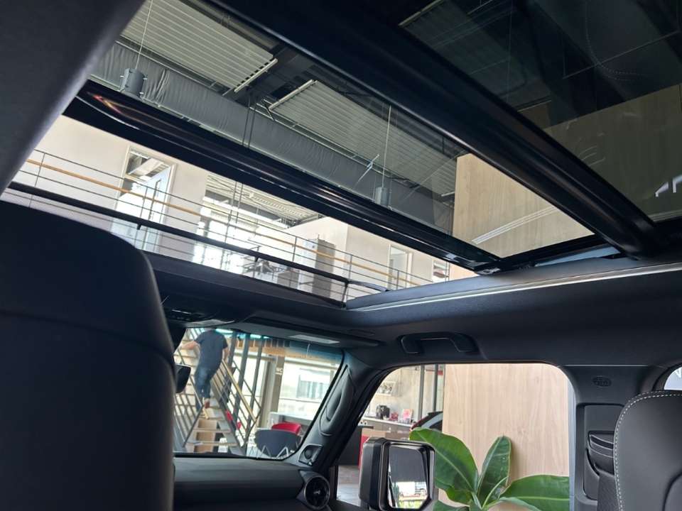 Toyota Land Cruiser - Imagem 14
