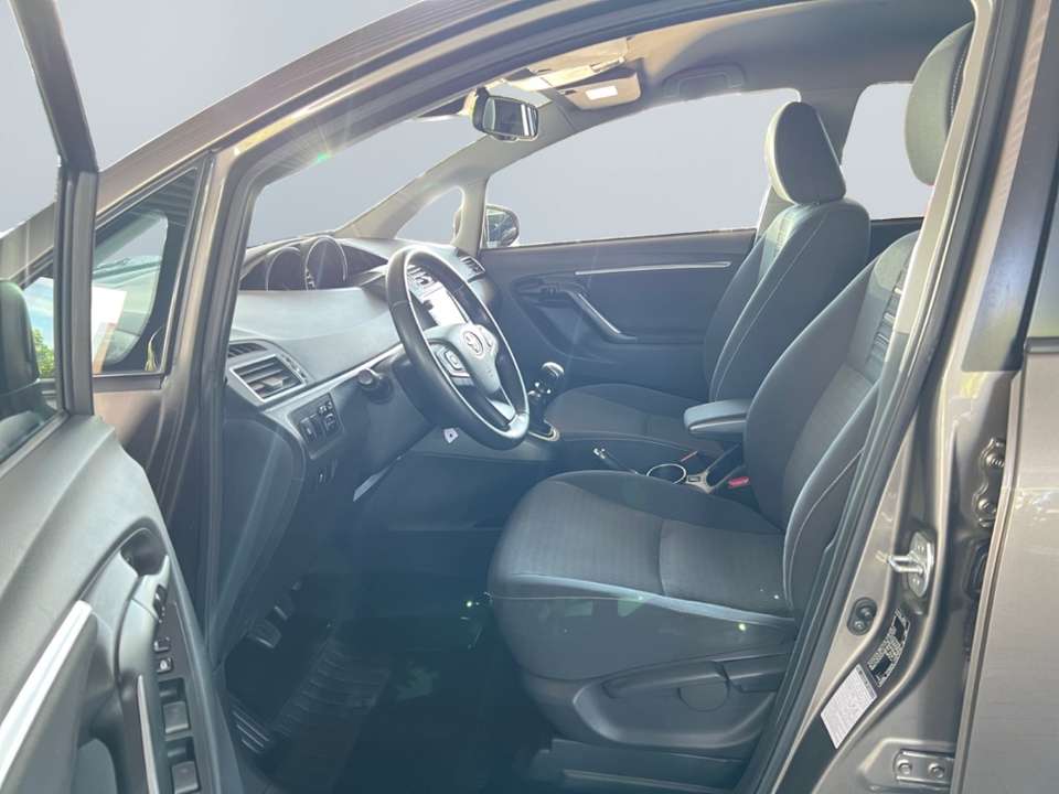Toyota Verso - Imagem 9