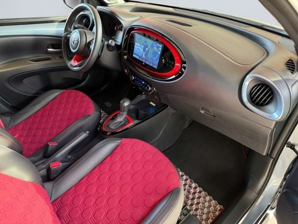 Toyota Aygo X - Imagem 9