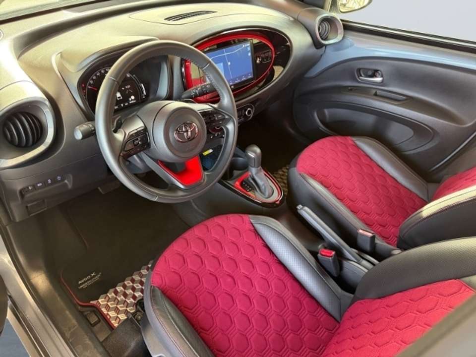 Toyota Aygo X - Imagem 10