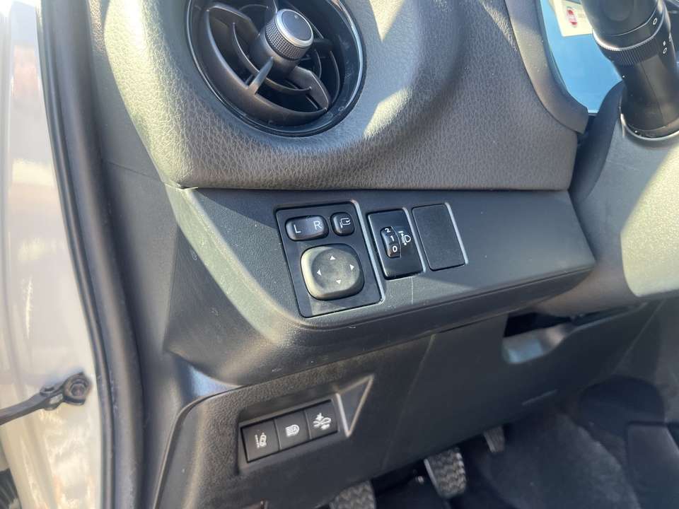 Toyota Yaris - Imagem 15