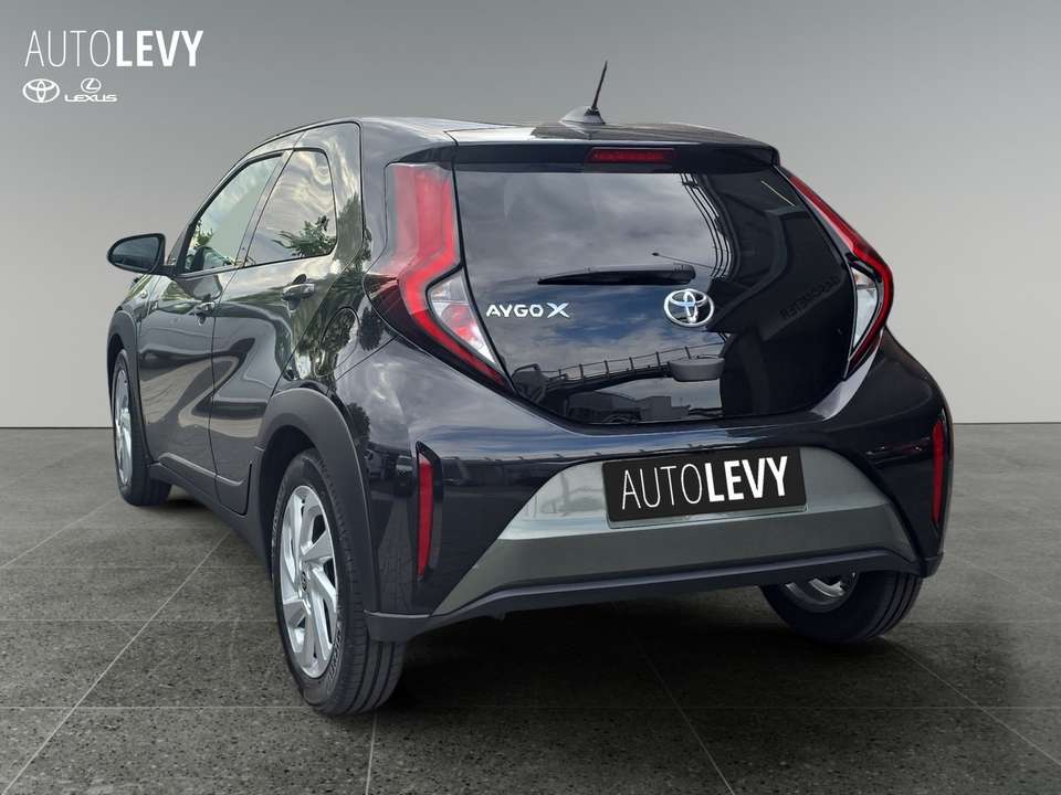 Toyota Aygo X - Imagem 4