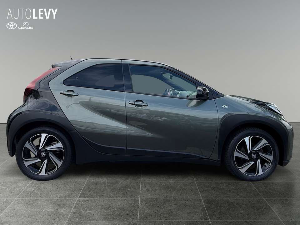 Toyota Aygo X - Imagem 7