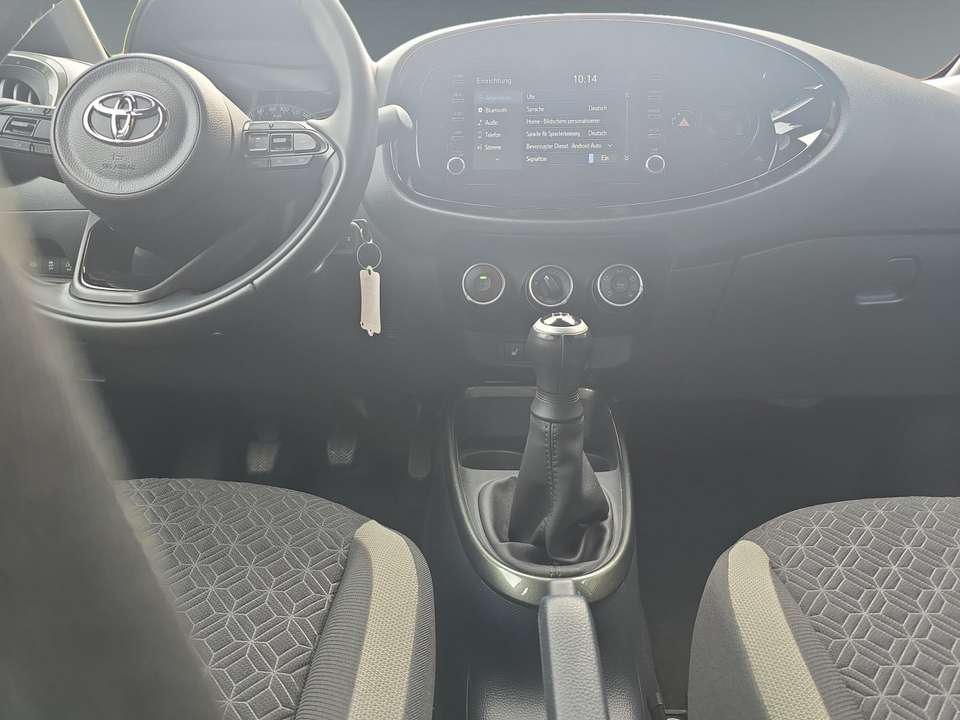 Toyota Aygo X - Imagem 12