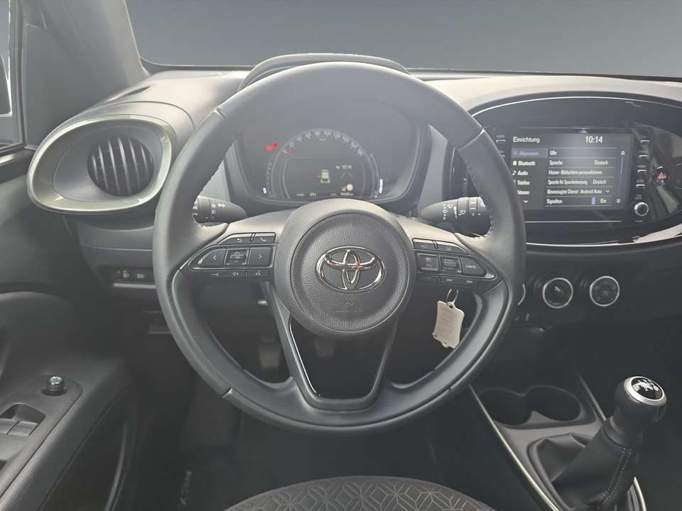 Toyota Aygo X - Imagem 13