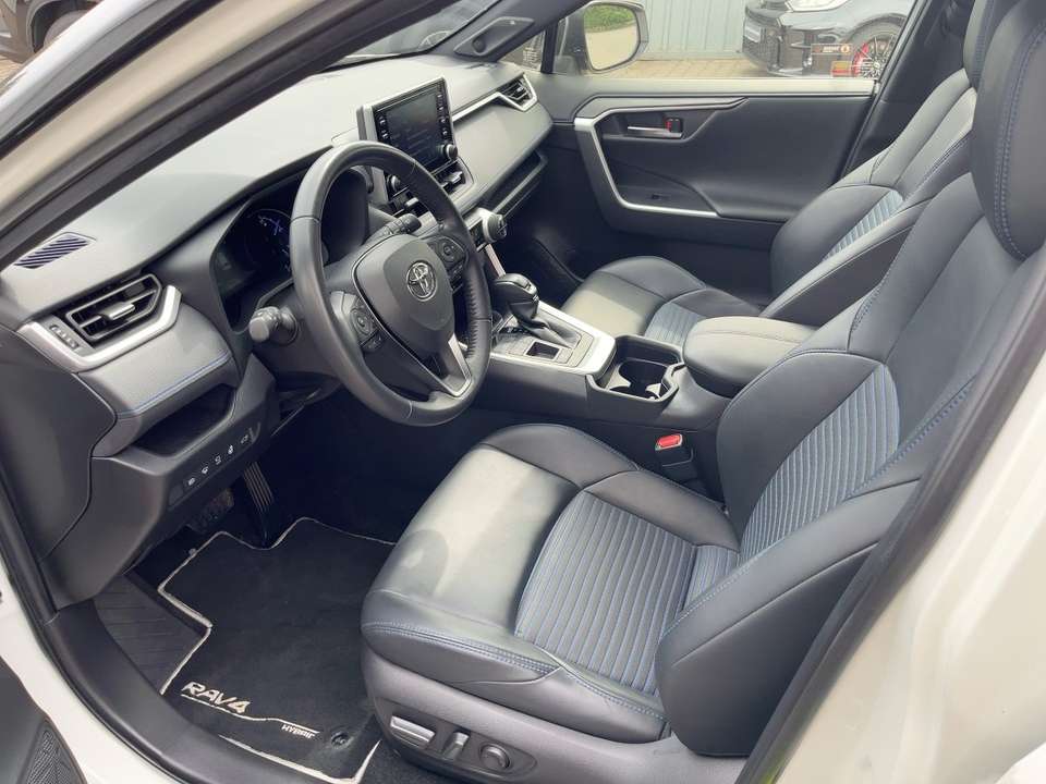 Toyota RAV 4 - Imagem 10