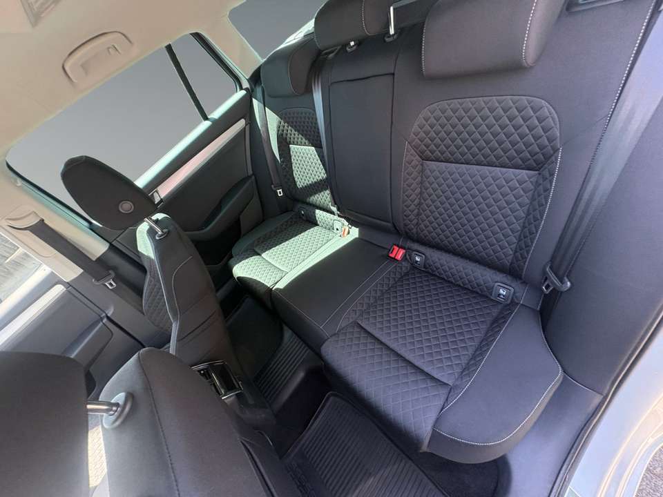 Skoda Superb - Imagem 14
