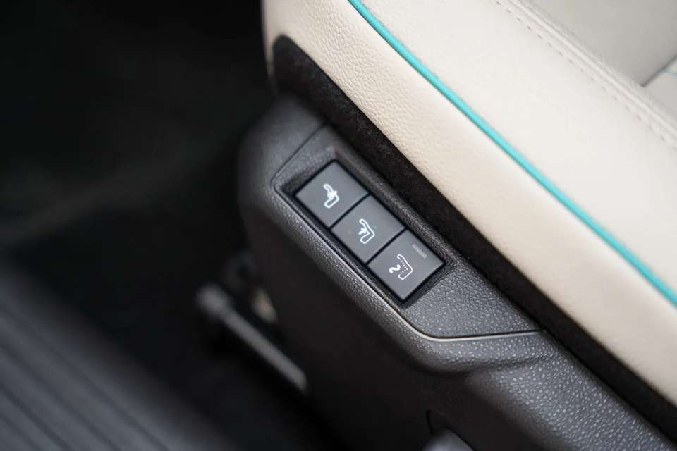 Car picture 14