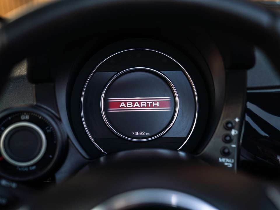 Car picture 11