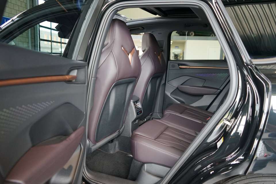 Car picture 6