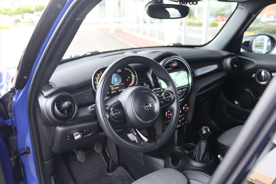 Car picture 14