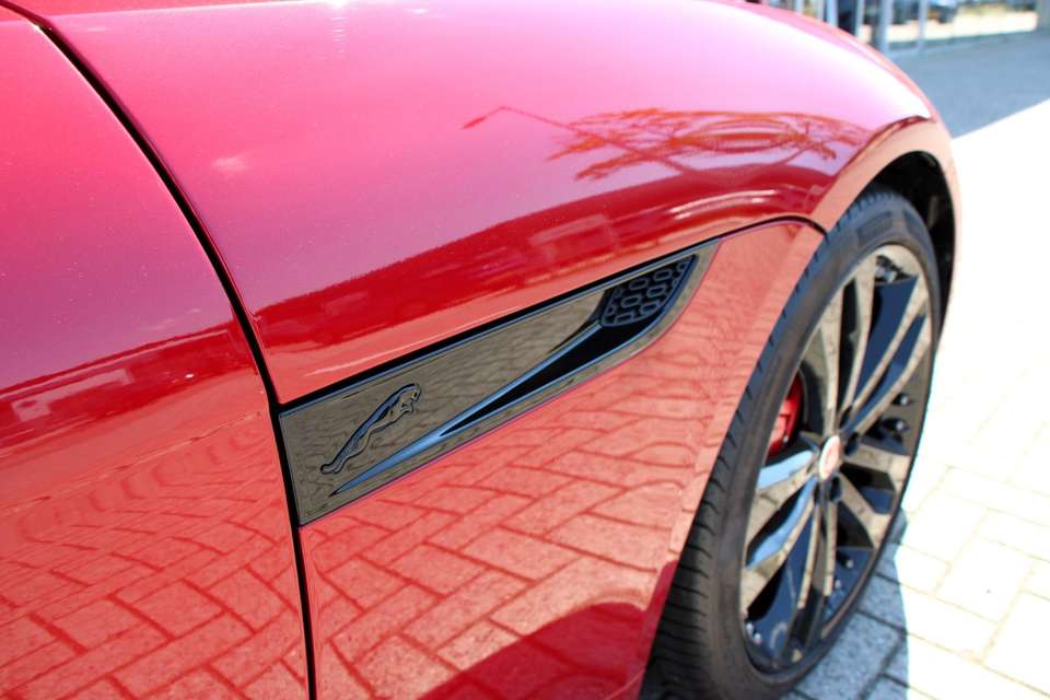 Car picture 18