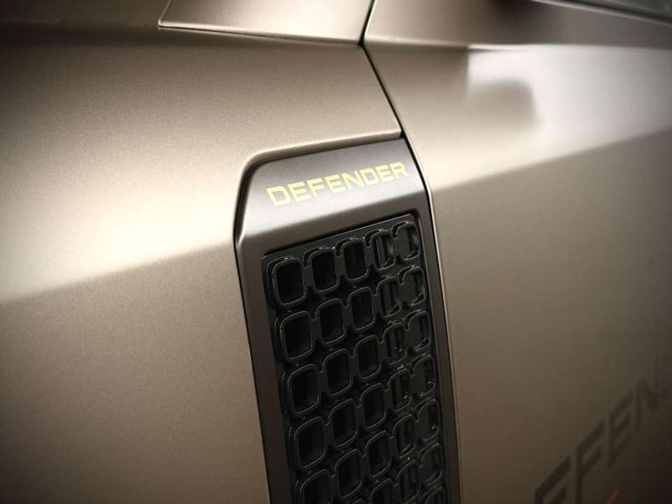 Land Rover Defender - Imagem 11