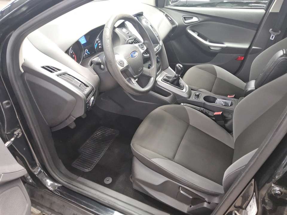 Ford Focus - Imagem 8