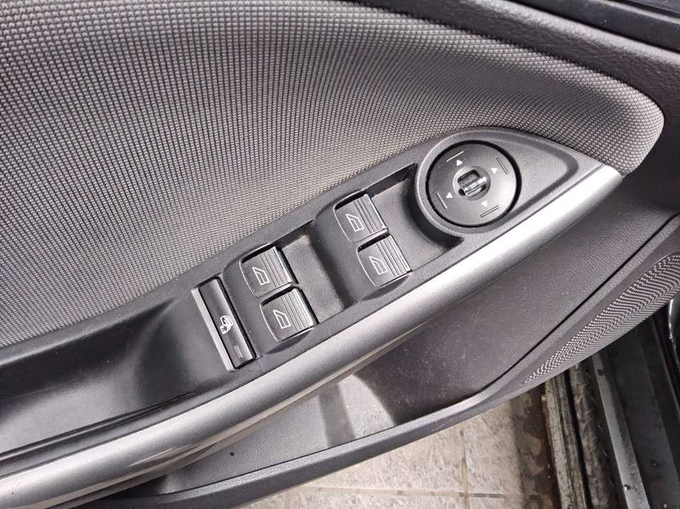Ford Focus - Imagem 9