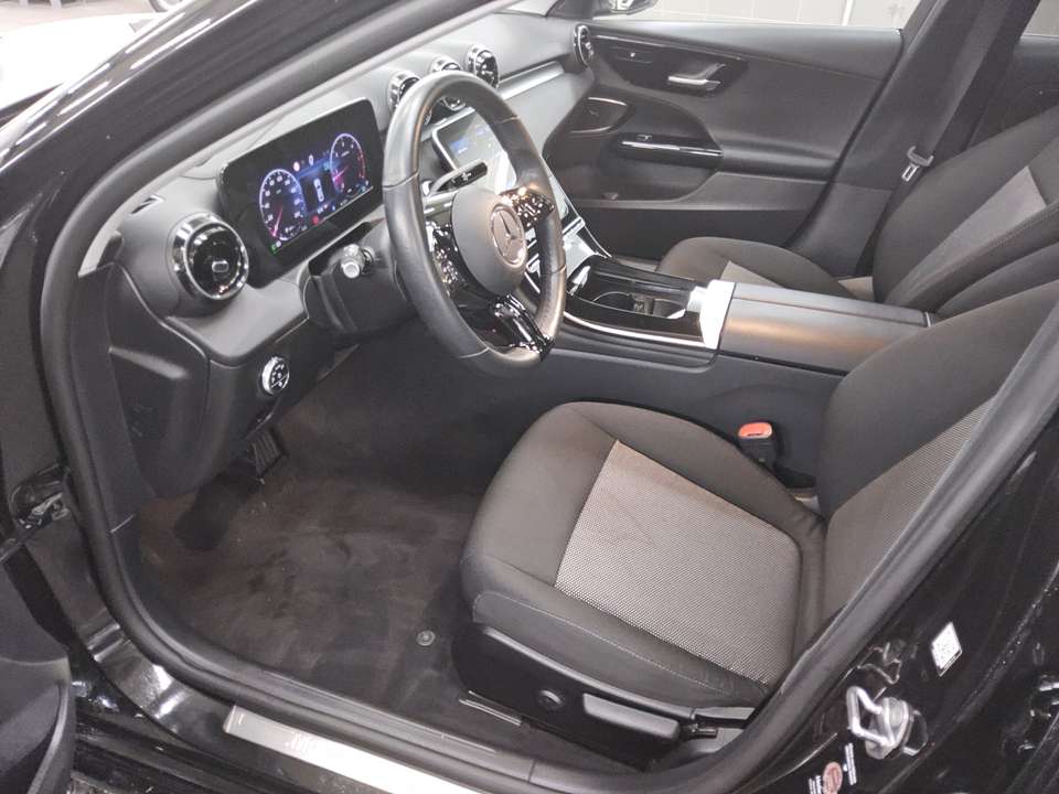 Mercedes-Benz C 200 - Imagem 8