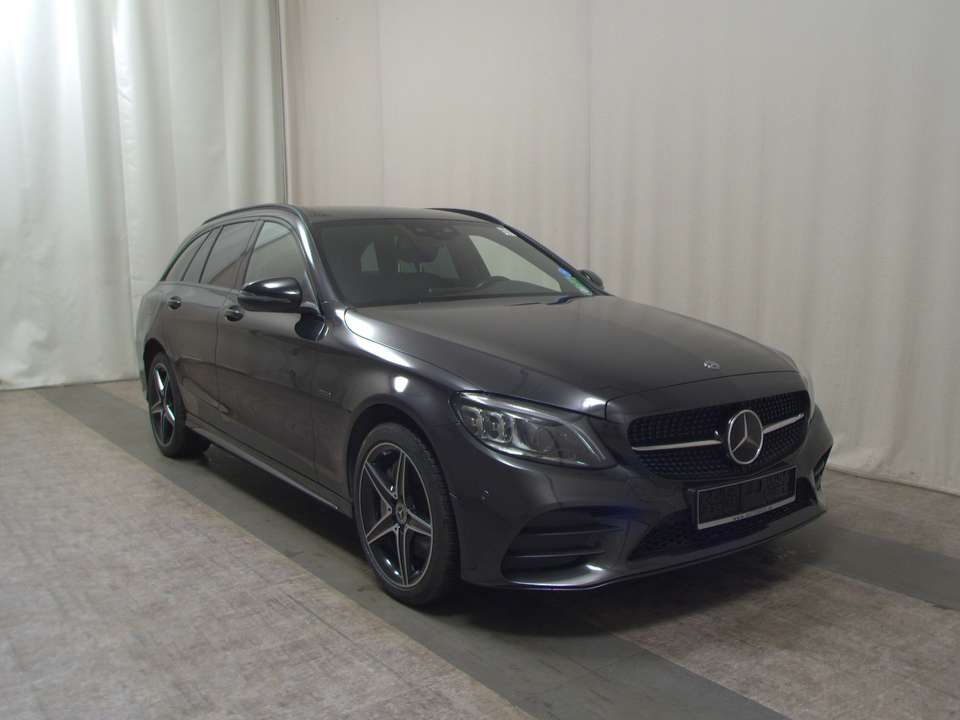 Mercedes-Benz C 300 - Imagem 4