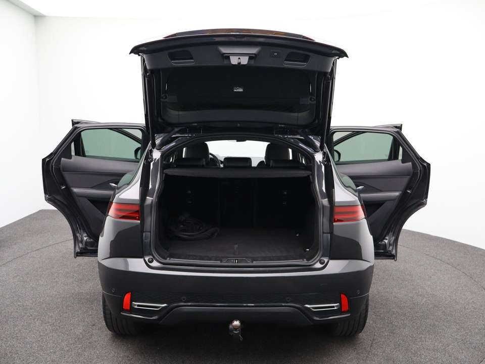 Jaguar E-Pace - Imagem 13