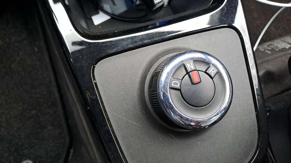 Dacia Spring - Imagem 14