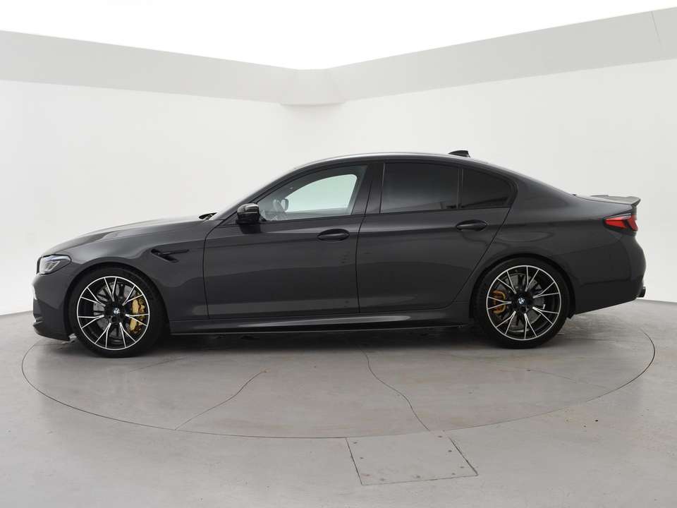 BMW M5 - Imagem 5