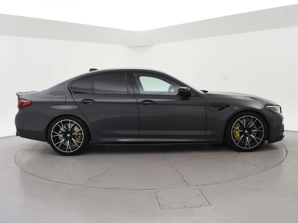 BMW M5 - Imagem 14