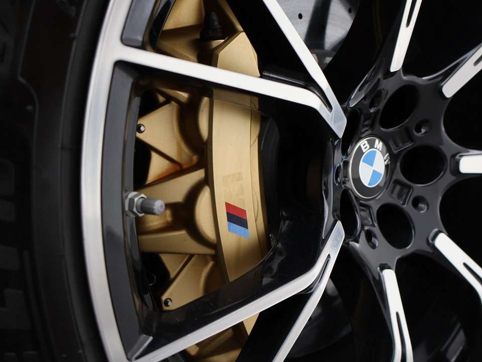 BMW M5 - Imagem 17