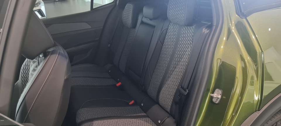 Peugeot 408 - Imagem 13