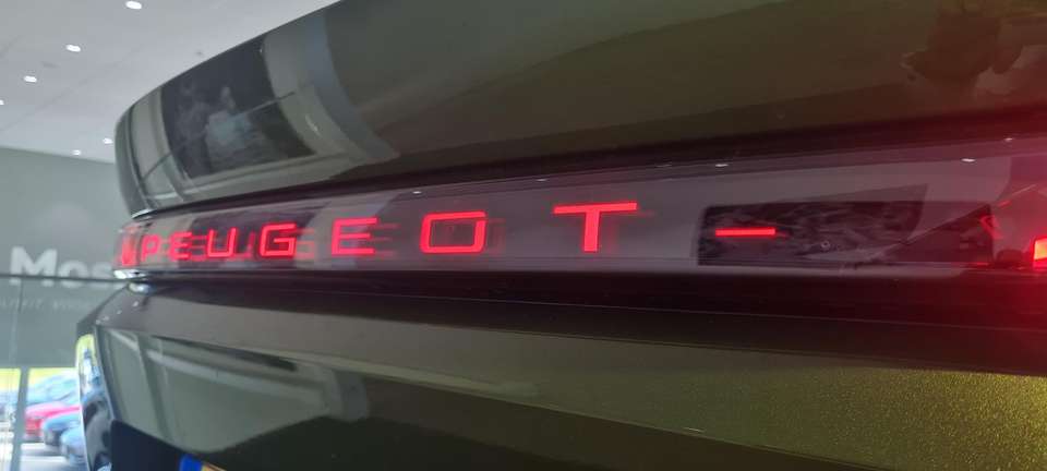 Peugeot 408 - Imagem 15