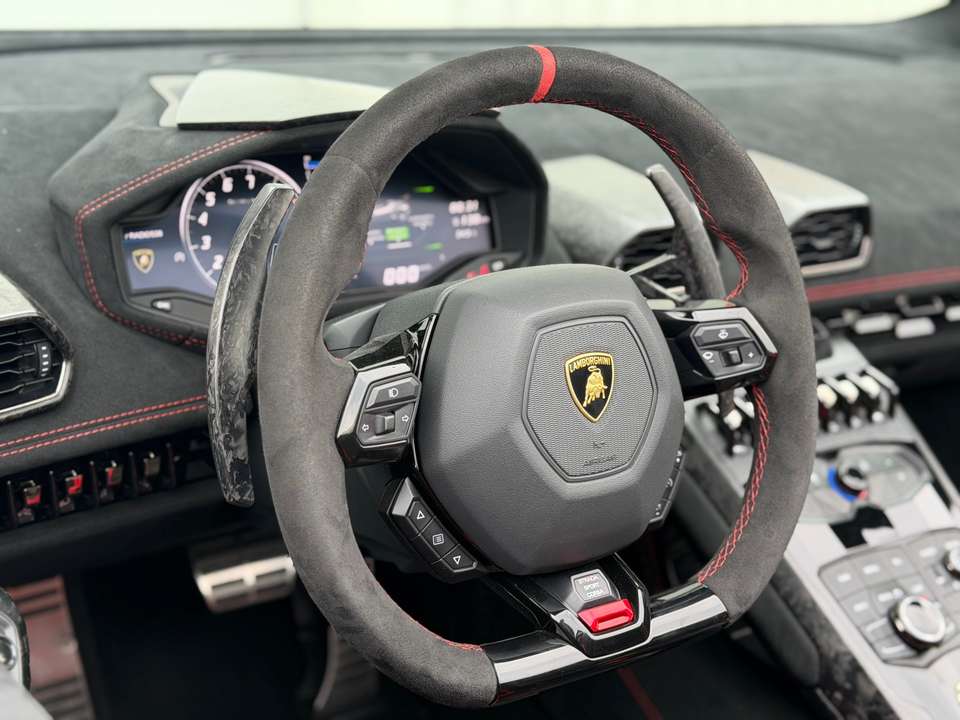 Lamborghini Huracán - Imagem 15