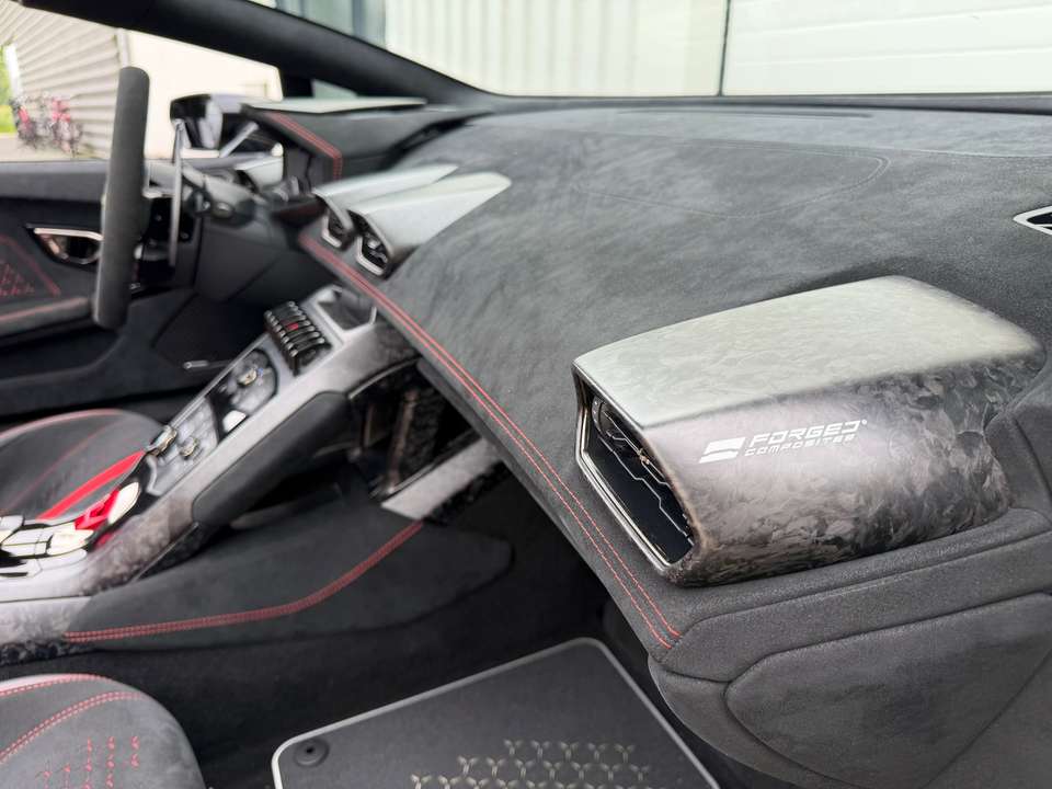Lamborghini Huracán - Imagem 17
